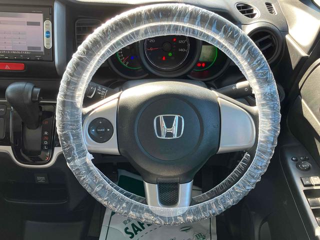 N-BOX G SSパッケージ ワンオーナー バックカメラ 両側電動スライドドア 衝突被害軽減システム スマートキー アイドリングストップ 電動格納ミラー ベンチシート CVT 盗難防止システム ABS ESC チップアップシート(3枚目)