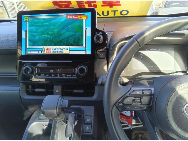 シエンタ Z 7人乗り1500cc 10.5型メーカーナビ 全方位カメラ ETC2.0 衝突軽減装置 両側パワースライドドア LEDヘッドライト 前後パーキングソナー ブラインドスポットモニター 純正アルミホイール(10枚目)