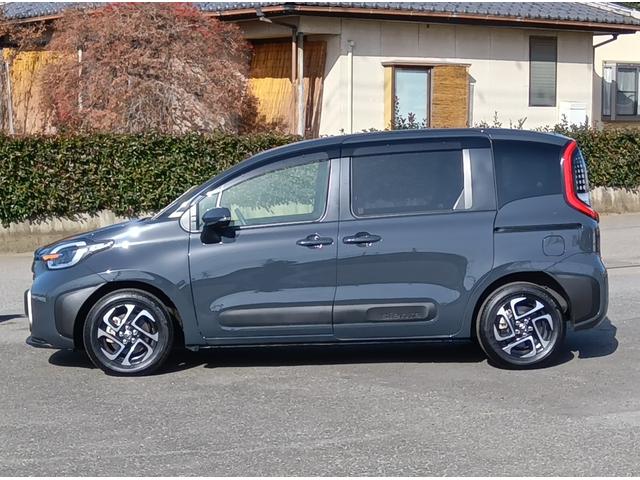 シエンタ Z 7人乗り1500cc 10.5型メーカーナビ 全方位カメラ ETC2.0 衝突軽減装置 両側パワースライドドア LEDヘッドライト 前後パーキングソナー ブラインドスポットモニター 純正アルミホイール(36枚目)