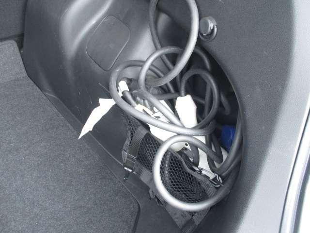 リーフ X Vセレクション プロパイロット ナビ アラウンドビュー レーダークルコン 360°カメラ 踏み間違い防止装置 LEDランプ セキュリティ 1オーナー ETC インテリキー レーンキープアシスト パワーウィンドウ ABS メモリ-ナビ バックカメラ AW(5枚目)