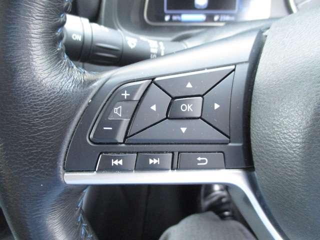 リーフ X Vセレクション プロパイロット ナビ アラウンドビュー レーダークルコン 360°カメラ 踏み間違い防止装置 LEDランプ セキュリティ 1オーナー ETC インテリキー レーンキープアシスト パワーウィンドウ ABS メモリ-ナビ バックカメラ AW(17枚目)