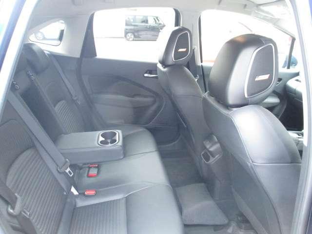 オーラ 1.2 G レザーエディション プロパイロット ナビ ワンオーナ 追突防止 レーダークルーズ 本革 車線逸脱警報装置 LED 盗難防止 記録簿 バックモニター ETC インテリジェントキー メモリーナビゲーション AW キーレスエントリー オートエアコン(3枚目)