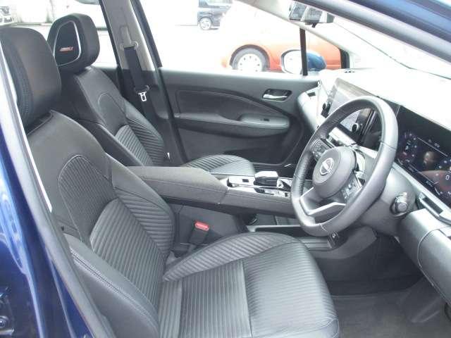 オーラ 1.2 G レザーエディション プロパイロット ナビ ワンオーナ 追突防止 レーダークルーズ 本革 車線逸脱警報装置 LED 盗難防止 記録簿 バックモニター ETC インテリジェントキー メモリーナビゲーション AW キーレスエントリー オートエアコン(9枚目)