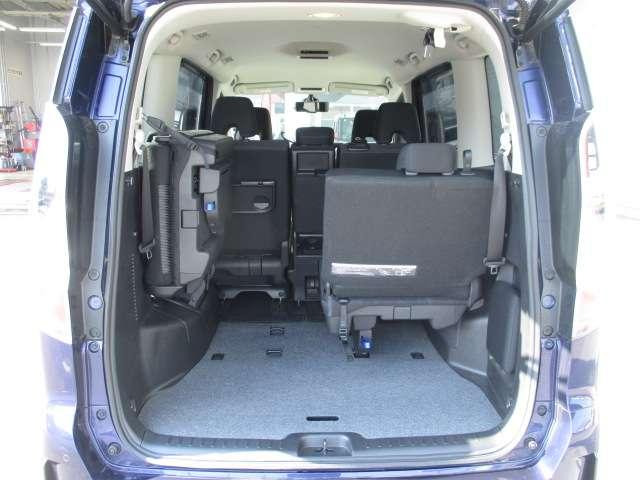 セレナ 2.0 ハイウェイスター V プロパイロット 純正ナビ 両側オートドア 1オナ アルミ 衝突被害軽減 LDP エアバッグ 両側オートスライドドア インテリジェントキー サイドカメラ メモリーナビ アダプティブクルーズコントロール アイドリングストップ ナビTV ドラレコ(5枚目)