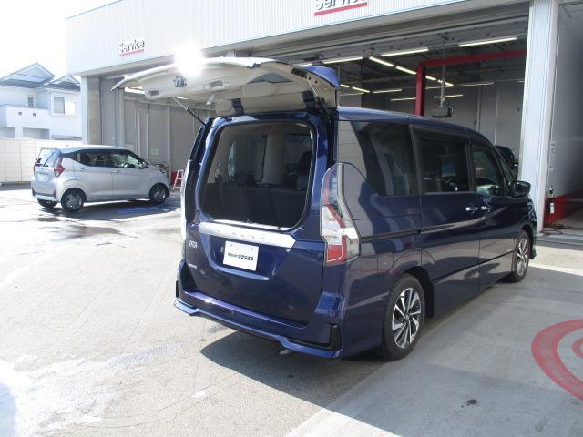 セレナ ２．０　ハイウェイスター　Ｖ　プロパイロット　１オナ　アルミ　衝突被害軽減　ＬＤＰ　エアバッグ　両側オートスライドドア　インテリジェントキー　サイドカメラ　メモリーナビ　アダプティブクルーズコントロール　アイドリングストップ　ナビＴＶ　ドラレコ（30枚目）