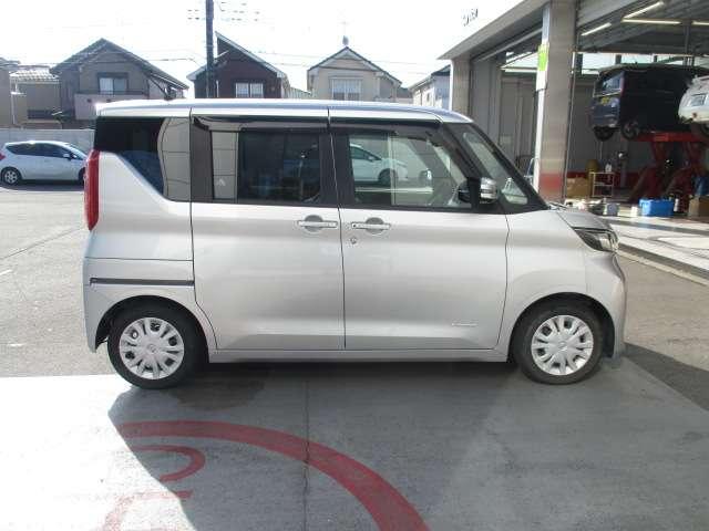 ルークス ６６０　Ｘ　ナビ　アラウンドビュー　左オートドア　アラモニ　前後衝突軽減ブレーキ　ワンオーナー車　車線逸脱防止　スマートキー　キーフリー　ｉ－ｓｔｏｐ　フルオートエアコン　パワーウインドウ　バックカメラ　盗難防止　Ｗエアバック　メモリーナビ　ＡＢＳ（20枚目）