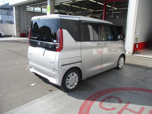 ルークス ６６０　Ｘ　ナビ　アラウンドビュー　左オートドア　アラモニ　前後衝突軽減ブレーキ　ワンオーナー車　車線逸脱防止　スマートキー　キーフリー　ｉ－ｓｔｏｐ　フルオートエアコン　パワーウインドウ　バックカメラ　盗難防止　Ｗエアバック　メモリーナビ　ＡＢＳ（21枚目）