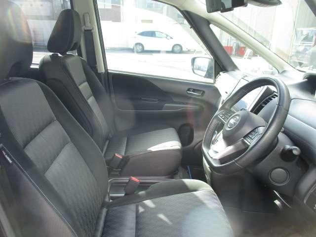 セレナ １．２　ｅ－ＰＯＷＥＲ　ハイウェイスター　Ｖ　プロパイロット　純正ナビ　後席モニター　３６０°カメラ　エマジェンシーブレーキ　１オナ　スマキー　バックカメラ　ＬＥＤ　レーンアシスト　ＥＴＣ　ドラレコ　イモビ　フルオートエアコン　アルミホイール　エアバック　メモリーナビ　キーフリー（15枚目）