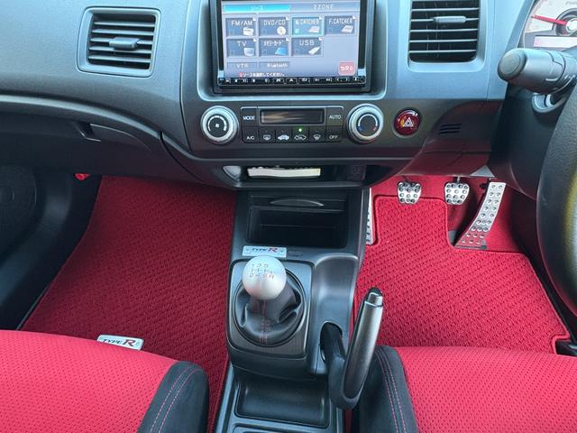 シビック タイプR フルノーマルオリジナル車/社外HDDナビ(16枚目)