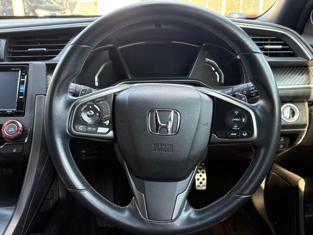 シビック ハッチバック ホンダセンシング(14枚目)