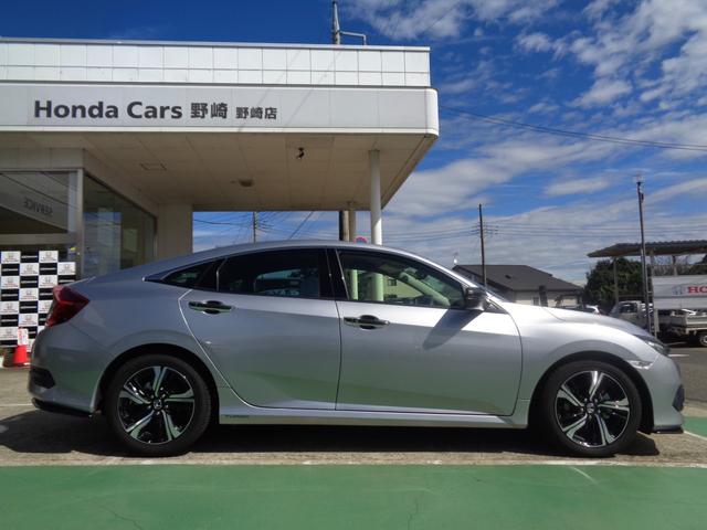 シビック セダン ホンダセンシング(4枚目)