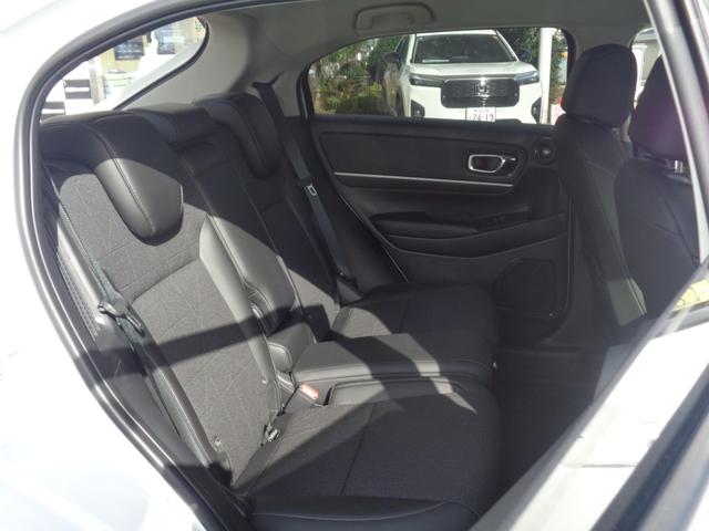 ヴェゼル e:HEV Z プレミアムオーディオ・マルチビューカメラ・ホンダコネクトディスプレイ・ETC(19枚目)