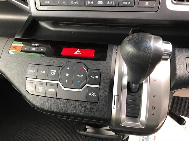 スパーダ 後席モニタ 両側電動スライドドア ナビ 4WD(13枚目)