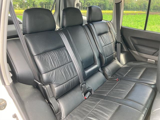 ロング エクシード 4WD ETC バックカメラ ナビ オートライト アルミホイール キーレスエントリー 電動格納ミラー AT シートヒーター 盗難防止システム 衝突安全ボディ フルフラット ABS エアコン(11枚目)