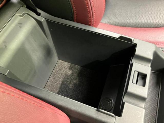 レヴォーグ ４ＷＤ　ＳＴＩスポーツＥＸ　新品タイヤ／ＳＴＩエアロ／保証書／純正　１１．６インチ　メモリーナビ／スマートリヤビューミラー／アイサイト／シートヒーター　全席／車線逸脱防止支援システム／シート　フルレザー　革シート　ターボ　４ＷＤ（36枚目）