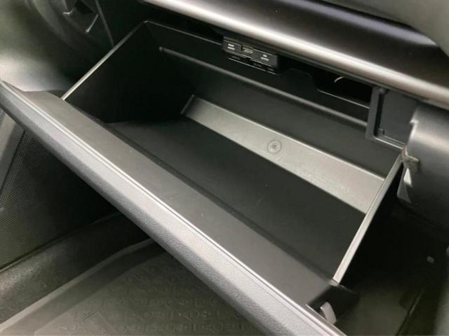 レヴォーグ ４ＷＤ　ＳＴＩスポーツＥＸ　新品タイヤ／ＳＴＩエアロ／保証書／純正　１１．６インチ　メモリーナビ／スマートリヤビューミラー／アイサイト／シートヒーター　全席／車線逸脱防止支援システム／シート　フルレザー　革シート　ターボ　４ＷＤ（37枚目）