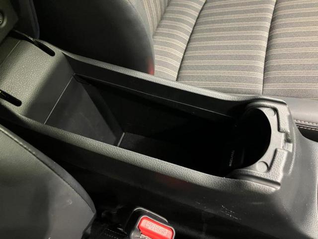 アクア Ｚ　保証書／ディスプレイオーディオ＋ナビ１０．５インチ／トヨタセーフティセンス／シートヒーター　前席／パノラミックビューモニター／車線逸脱防止支援システム／シート　ハーフレザー　衝突被害軽減システム（36枚目）