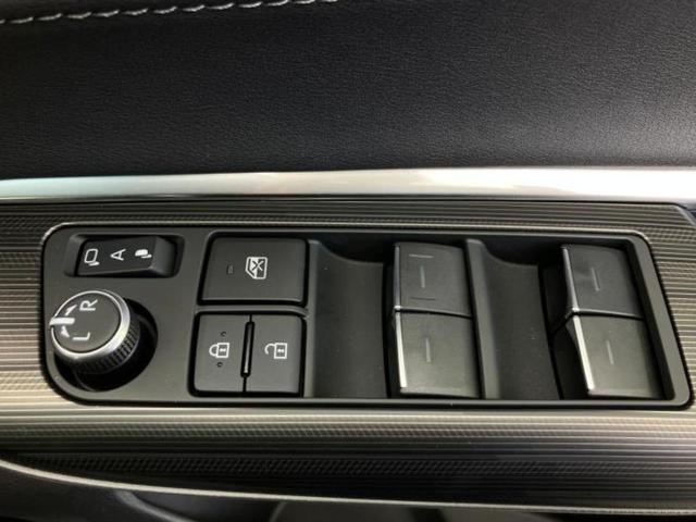 ハリアー ４ＷＤ　Ｚレザーパッケージ　パノラマルーフ／モデリスタエアロ／ＪＢＬ／保証書／純正　１２．３インチ　メモリーナビ／デジタルインナーミラー／トヨタセーフティセンス／エアーシート　前席／パノラミックビューモニター　サンルーフ　４ＷＤ（31枚目）