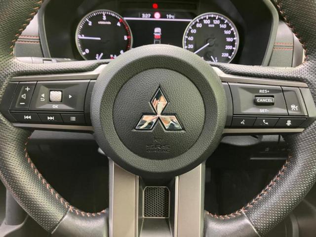 トライトン 4WD GSR 保証書/ディスプレイオーディオ+ナビ9インチ/イーアシスト(ミツビシ)/シートヒーター 前席/マルチアラウンドモニター/車線逸脱防止支援システム/シート 合皮 ターボ 衝突被害軽減システム 電動シート(17枚目)