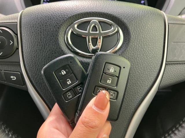 ノア Ｓｉ　新品タイヤ／保証書／純正　９インチ　ＳＤナビ／フリップダウンモニター　純正　１２．１インチ／トヨタセーフティセンス／両側電動スライドドア／車線逸脱防止支援システム　衝突被害軽減システム　バックカメラ（31枚目）