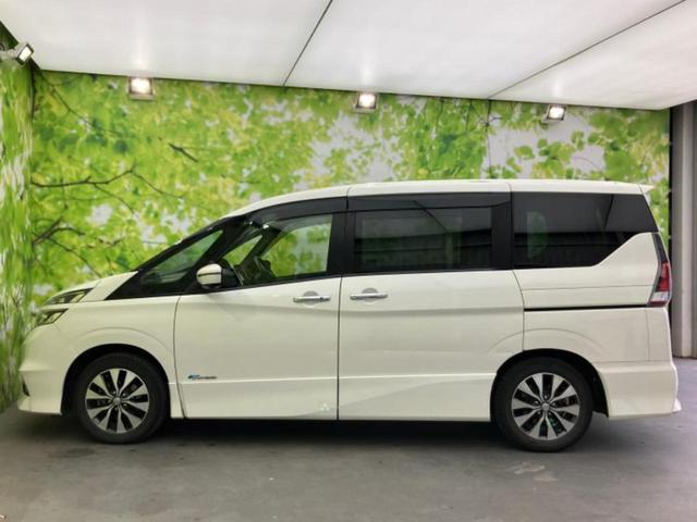 セレナ ハイウェイスターVセレクション 新品タイヤ/保証書/社外 8インチ SDナビ/インテリジェントルームミラー/エマージェンシーブレーキ/両側電動スライドドア/アラウンドビューモニター/車線逸脱防止支援システム/ヘッドランプ LED(2枚目)