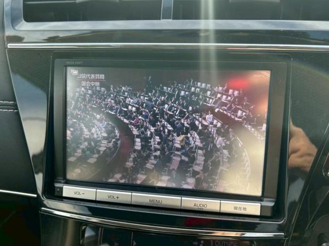 プリウスアルファ Ｓツーリングセレクション・Ｇｓ　新品タイヤ／保証書／純正　８インチ　ＳＤナビ／シート　ハーフレザー／ヘッドランプ　ＬＥＤ／ＥＴＣ／ＥＢＤ付ＡＢＳ／横滑り防止装置／アイドリングストップ／バックモニター／フルセグＴＶ　バックカメラ（10枚目）