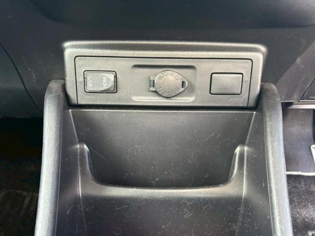 プリウスアルファ Ｓツーリングセレクション・Ｇｓ　新品タイヤ／保証書／純正　８インチ　ＳＤナビ／シート　ハーフレザー／ヘッドランプ　ＬＥＤ／ＥＴＣ／ＥＢＤ付ＡＢＳ／横滑り防止装置／アイドリングストップ／バックモニター／フルセグＴＶ　バックカメラ（15枚目）