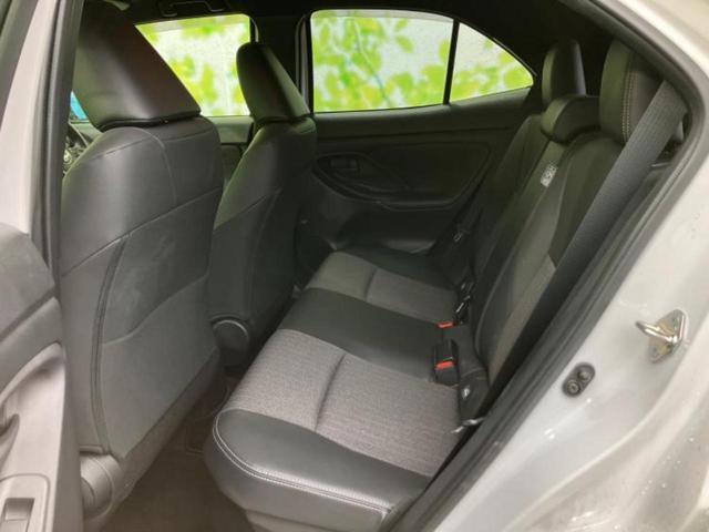 ヤリスクロス ハイブリッドZ 保証書/ディスプレイオーディオ+ナビ8インチ/トヨタセーフティセンス/シートヒーター 前席/パノラミックビューモニター/車線逸脱防止支援システム/パーキングアシスト バックガイド 衝突被害軽減システム(6枚目)