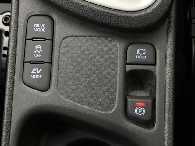 ヤリスクロス ハイブリッドZ 保証書/ディスプレイオーディオ+ナビ8インチ/トヨタセーフティセンス/シートヒーター 前席/パノラミックビューモニター/車線逸脱防止支援システム/パーキングアシスト バックガイド 衝突被害軽減システム(25枚目)