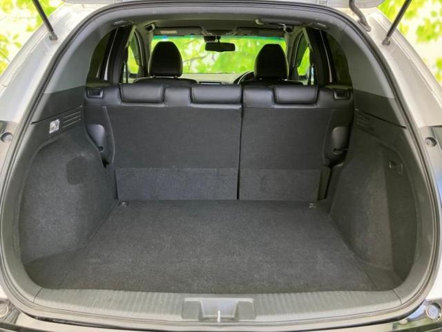 ヴェゼル ハイブリッドＲＳ・ホンダセンシング　保証書／純正　８インチ　ＳＤナビ／シートヒーター／シート　ハーフレザー／ヘッドランプ　ＬＥＤ／ＵＳＢジャック／Ｂｌｕｅｔｏｏｔｈ接続／ＨＤＭＩ接続／ＥＴＣ／ＥＢＤ付ＡＢＳ／横滑り防止装置　バックカメラ（8枚目）