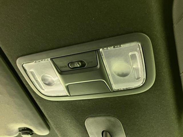 Ｎ－ＢＯＸカスタム Ｌ・ターボスタイルプラスブラック　純正　ＳＤナビ／衝突安全装置／両側電動スライドドア／シートヒーター／車線逸脱防止支援システム／ヘッドランプ　ＬＥＤ／ＥＴＣ／ＥＢＤ付ＡＢＳ／横滑り防止装置／アイドリングストップ／ホンダセンシング（41枚目）