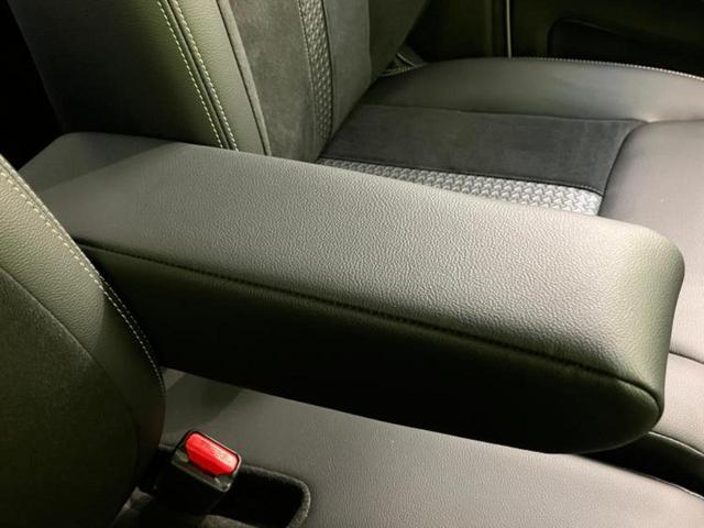 Ｎ－ＢＯＸカスタム Ｌ・ターボスタイルプラスブラック　純正　ＳＤナビ／衝突安全装置／両側電動スライドドア／シートヒーター／車線逸脱防止支援システム／ヘッドランプ　ＬＥＤ／ＥＴＣ／ＥＢＤ付ＡＢＳ／横滑り防止装置／アイドリングストップ／ホンダセンシング（42枚目）