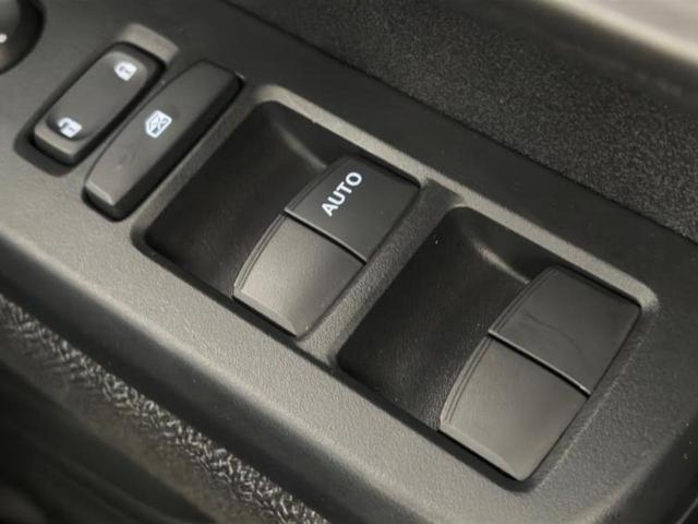 Ｎ－ＢＯＸカスタム ヒョウジュン　保証書／ホンダセンシング／電動スライドドア／シートヒーター　前席／車線逸脱防止支援システム／ヘッドランプ　ＬＥＤ／ＵＳＢジャック／ＥＢＤ付ＡＢＳ／横滑り防止装置／アイドリングストップ／禁煙車（24枚目）