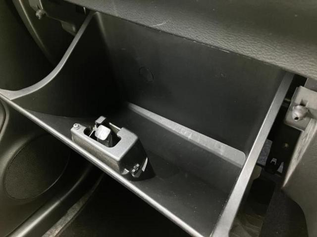 アルト Ｆ　保証書／ＥＴＣ／ＥＢＤ付ＡＢＳ／横滑り防止装置／ＭＴモード付き／パワーウインドウ／パワーステアリング／マニュアルエアコン／取扱説明書／デュアルエアバッグ／アクセサリーソケット／ヘッドライトレベライザー（15枚目）