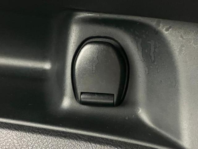 セレナ Ｘ　新品タイヤ／保証書／純正　ＳＤナビ／衝突安全装置／電動スライドドア／車線逸脱防止支援システム／ＥＴＣ／ＥＢＤ付ＡＢＳ／横滑り防止装置／アイドリングストップ／クルーズコントロール／バックモニター（33枚目）