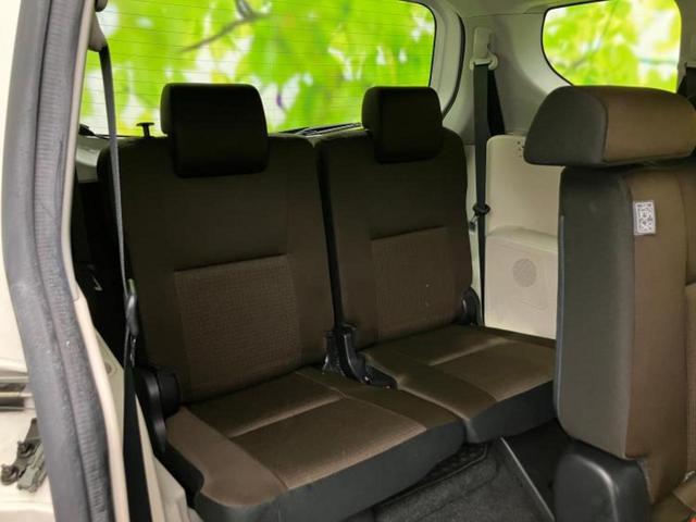 シエンタ Ｇ　純正　ＳＤナビ／フリップダウンモニター　純正　１２．１インチ／衝突安全装置／パノラミックビューモニター／車線逸脱防止支援システム／ヘッドランプ　ＬＥＤ／ＥＴＣ／ＥＢＤ付ＡＢＳ／横滑り防止装置（20枚目）