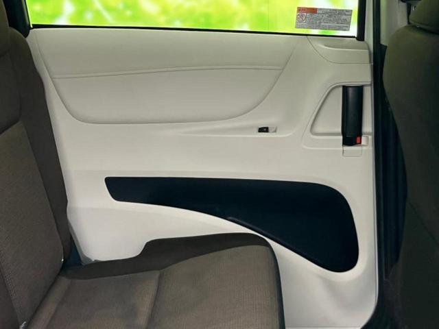 シエンタ Ｇ　純正　ＳＤナビ／フリップダウンモニター　純正　１２．１インチ／衝突安全装置／パノラミックビューモニター／車線逸脱防止支援システム／ヘッドランプ　ＬＥＤ／ＥＴＣ／ＥＢＤ付ＡＢＳ／横滑り防止装置（24枚目）