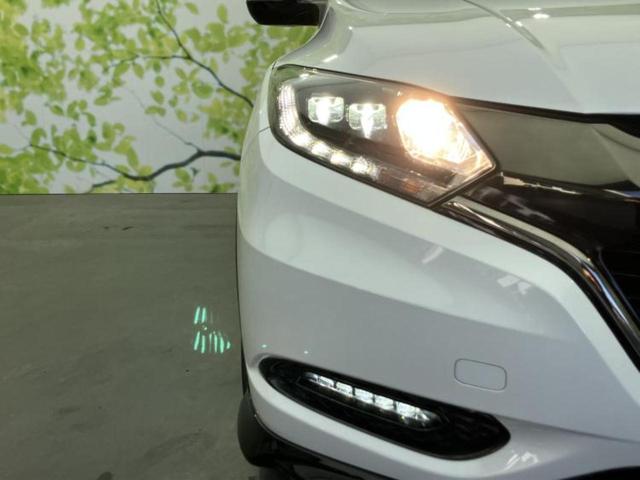 ヴェゼル ハイブリッドＲＳ・ホンダセンシング　保証書／純正　８インチ　ＳＤナビ／シートヒーター／シート　ハーフレザー／ヘッドランプ　ＬＥＤ／ＵＳＢジャック／Ｂｌｕｅｔｏｏｔｈ接続／ＨＤＭＩ接続／ＥＴＣ／ＥＢＤ付ＡＢＳ／横滑り防止装置　バックカメラ（40枚目）