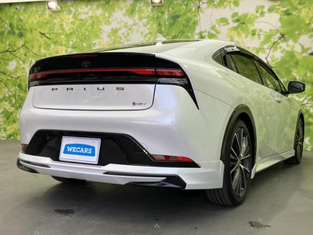 プリウス Ｚ　モデリスタエアロ／保証書／ディスプレイオーディオ＋ナビ／デジタルインナーミラー／衝突安全装置／シートヒーター　前席／全方位モニター／車線逸脱防止支援システム／シート　合皮　衝突被害軽減システム（3枚目）