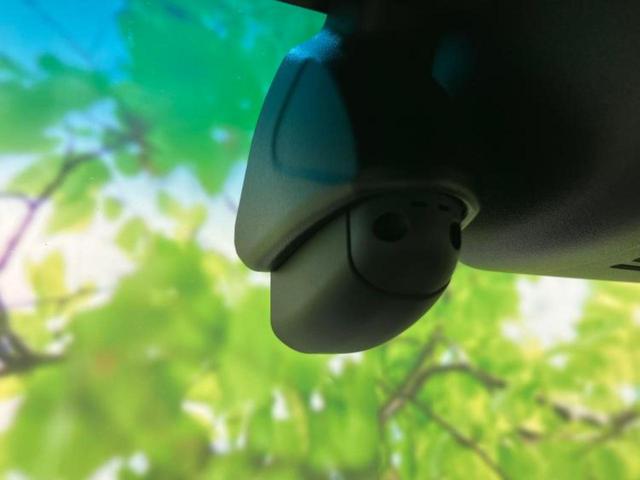 Ｎ－ＢＯＸカスタム ４ＷＤ　Ｇ・Ｌホンダセンシング　保証書／純正　８インチ　ＳＤナビ／両側電動スライドドア／シートヒーター／車線逸脱防止支援システム／ヘッドランプ　ＬＥＤ／ＥＴＣ／ＥＢＤ付ＡＢＳ／横滑り防止装置／アイドリングストップ　バックカメラ（15枚目）