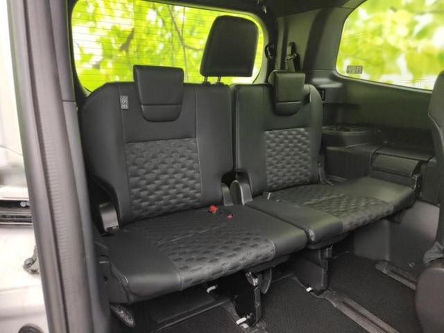 ヴォクシー Ｓ－Ｚ　★★★ディスプレイオーディオ＋ナビ１０．５インチ／トヨタセーフティセンス／両側電動スライドドア／シートヒーター　前席／車線逸脱防止支援システム／パーキングアシスト　バックガイド　衝突被害軽減システム（6枚目）