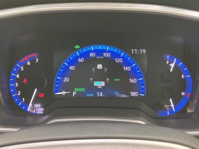 カローラクロス ハイブリッドＺ　ガラスルーフ／保証書／ディスプレイオーディオ＋ナビ／トヨタセーフティセンス／シートヒーター／パノラミックビューモニター／車線逸脱防止支援システム／シート　ハーフレザー／電動バックドア　全周囲カメラ（14枚目）