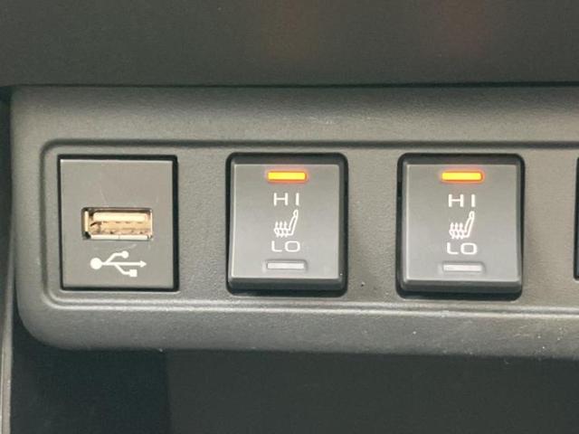 カローラクロス ハイブリッドＺ　ガラスルーフ／保証書／ディスプレイオーディオ＋ナビ／トヨタセーフティセンス／シートヒーター／パノラミックビューモニター／車線逸脱防止支援システム／シート　ハーフレザー／電動バックドア　全周囲カメラ（28枚目）