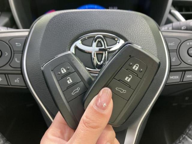 カローラクロス ハイブリッドＺ　ガラスルーフ／保証書／ディスプレイオーディオ＋ナビ／トヨタセーフティセンス／シートヒーター／パノラミックビューモニター／車線逸脱防止支援システム／シート　ハーフレザー／電動バックドア　全周囲カメラ（37枚目）