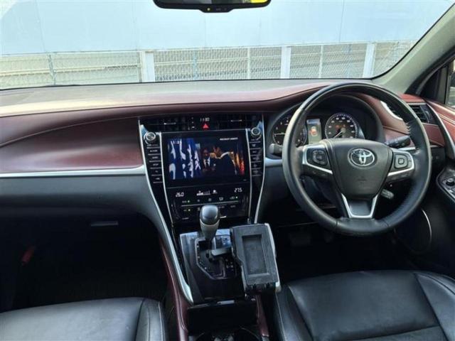 ハリアー プレミアム　保証書／純正　ＳＤナビ／車線逸脱防止支援システム／シート　ハーフレザー／電動バックドア／ドライブレコーダー　純正／ヘッドランプ　ＬＥＤ／Ｂｌｕｅｔｏｏｔｈ接続／ＥＴＣ／ＥＢＤ付ＡＢＳ　バックカメラ（4枚目）