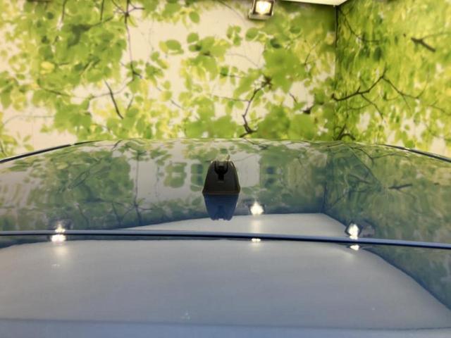 ノート Ｘ　新品タイヤ／保証書／純正　ＳＤナビ／エマージェンシーブレーキ／車線逸脱防止支援システム／Ｂｌｕｅｔｏｏｔｈ接続／ＥＴＣ／ＥＢＤ付ＡＢＳ／横滑り防止装置／アイドリングストップ／フルセグＴＶ　ワンオーナー（43枚目）