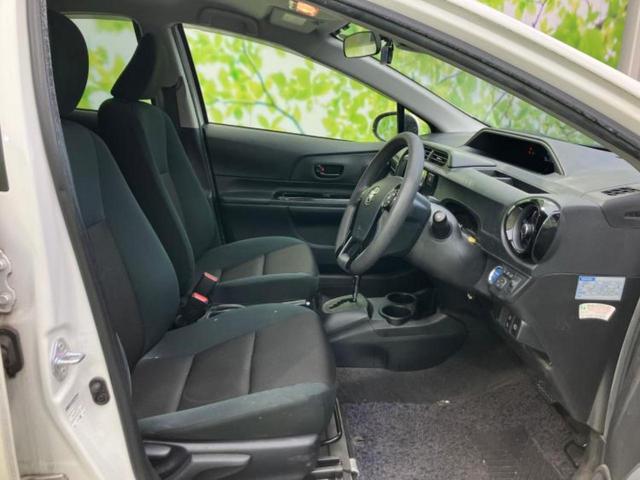 アクア Ｓスタイルブラック　保証書／純正　ＳＤナビ／衝突安全装置／車線逸脱防止支援システム／ＥＴＣ／ＥＢＤ付ＡＢＳ／横滑り防止装置／アイドリングストップ／バックモニター／フルセグＴＶ／エアバッグ　運転席／エアバッグ　助手席（7枚目）