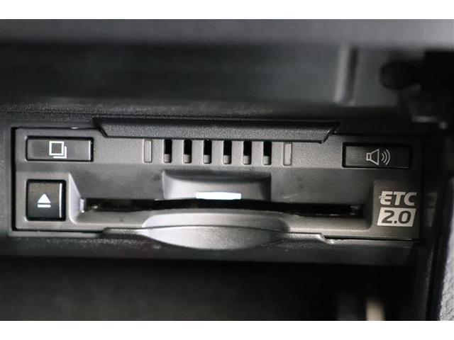 ＲＸ３００　Ｆスポーツ　メモリーナビ　ＥＴＣ　バックカメラ　革シート　サンルーフ　アルミホイール　フルセグ　オートクルーズコントロール　ＤＶＤ再生　アイドリングストップ　１００Ｖ電源　寒冷地仕様　衝突防止システム(8枚目)