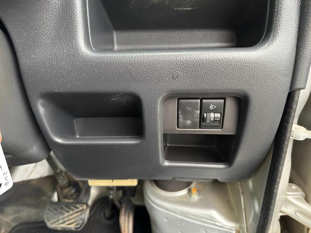 キャリイトラック ＫＣエアコン・パワステ　２ＷＤ　オートマ（33枚目）