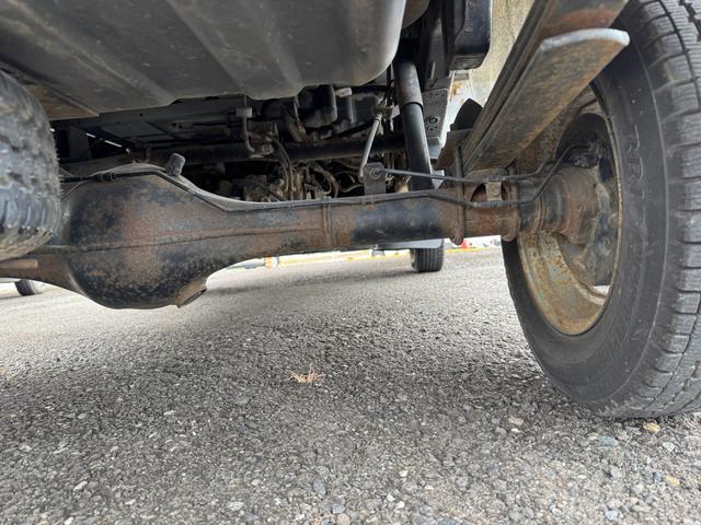 ハイゼットトラック 農用スペシャル 4WD 5速マニュアル(31枚目)